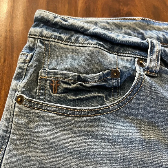 Frye Denim Jeans Womens size 32 High Rise Cropped Straight Raw Hem - Picture 7 of 16